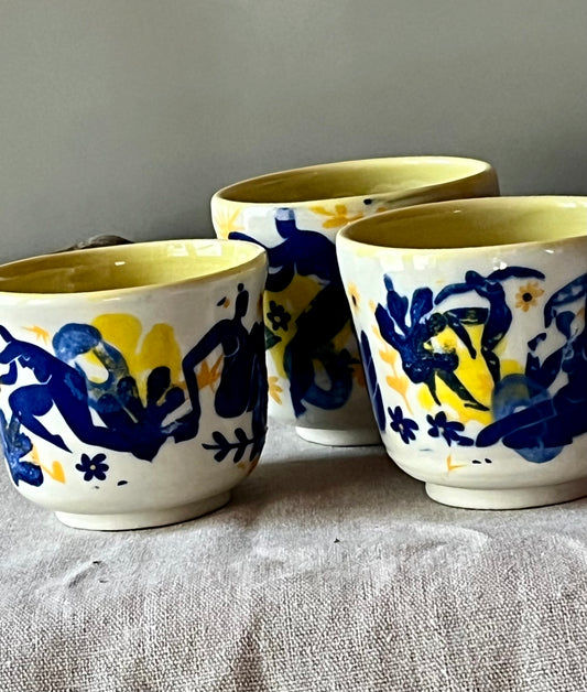 Dancing Lady Cups