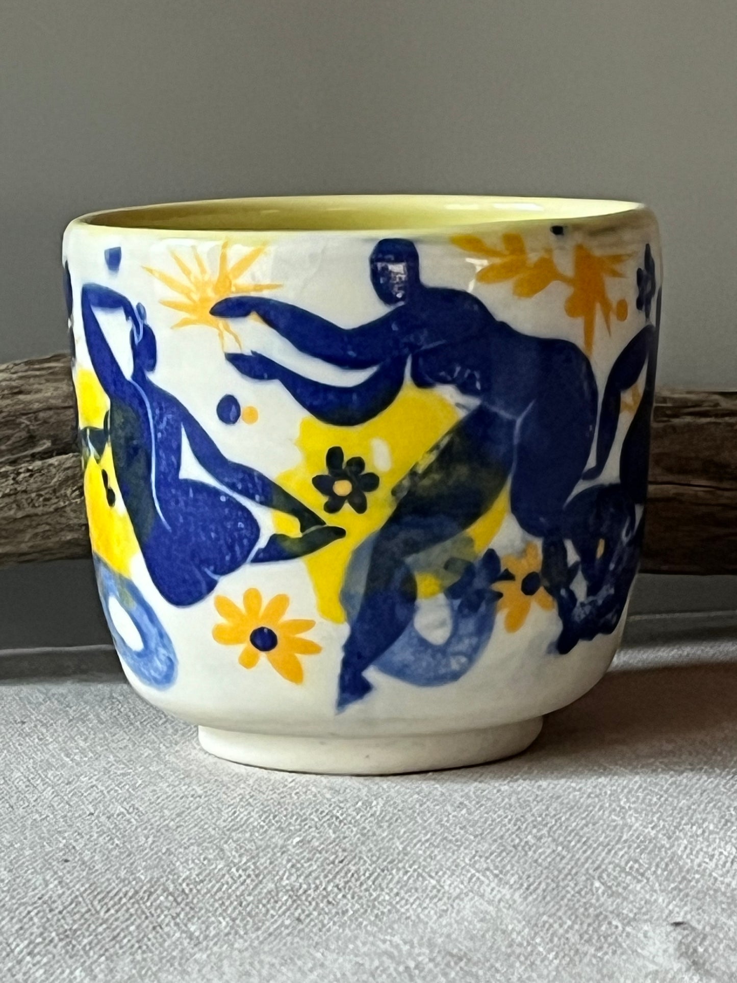 Dancing Lady Cups