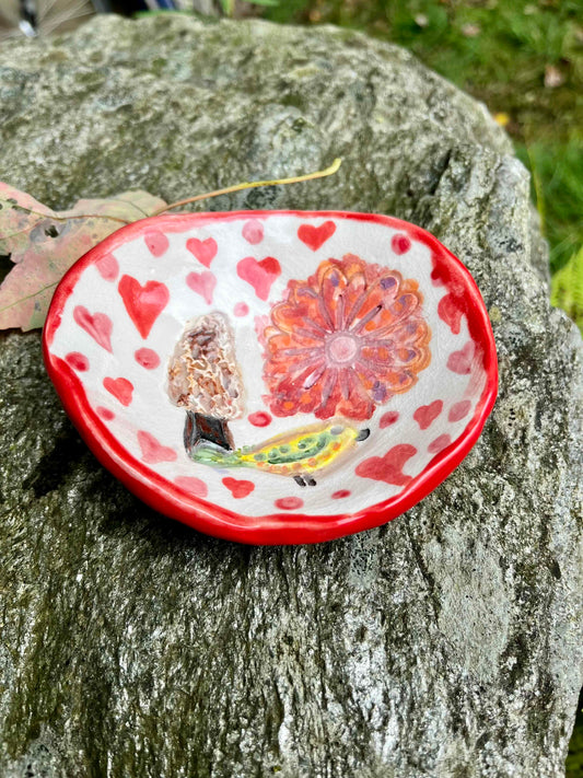 Small Bird and Mushroom RIng Dish